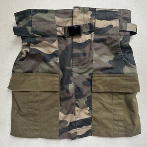 Bershka Camouflage Skirt with Belt Size S